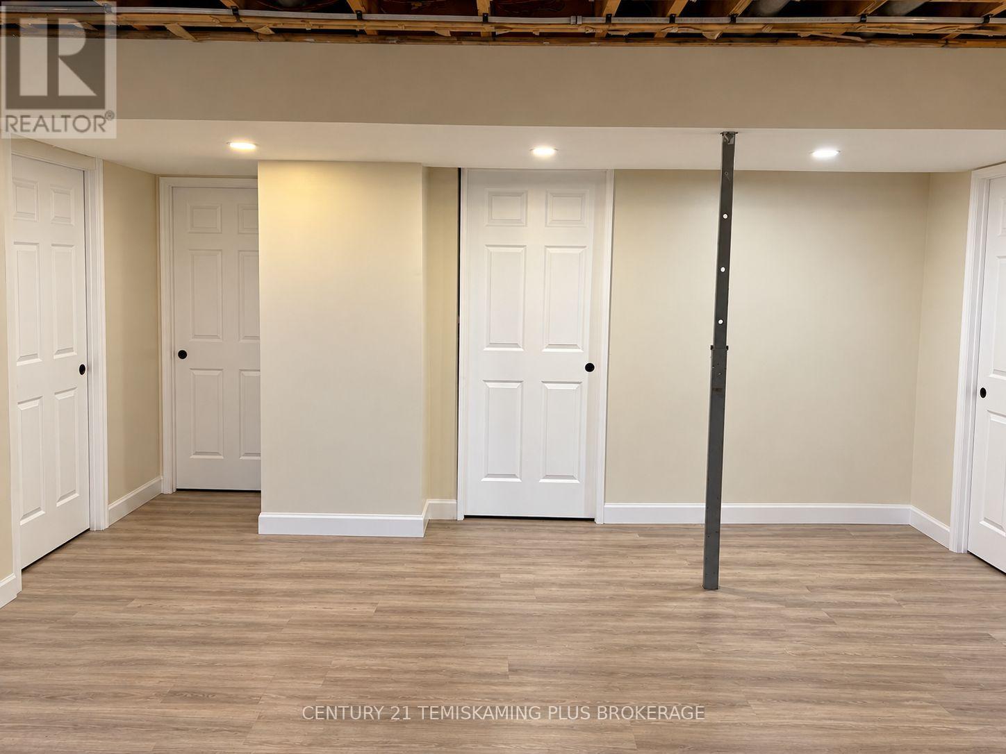 24 Park Place Property Photo 10
