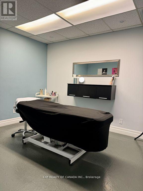 23-25 Pine Street S Property Photo 21