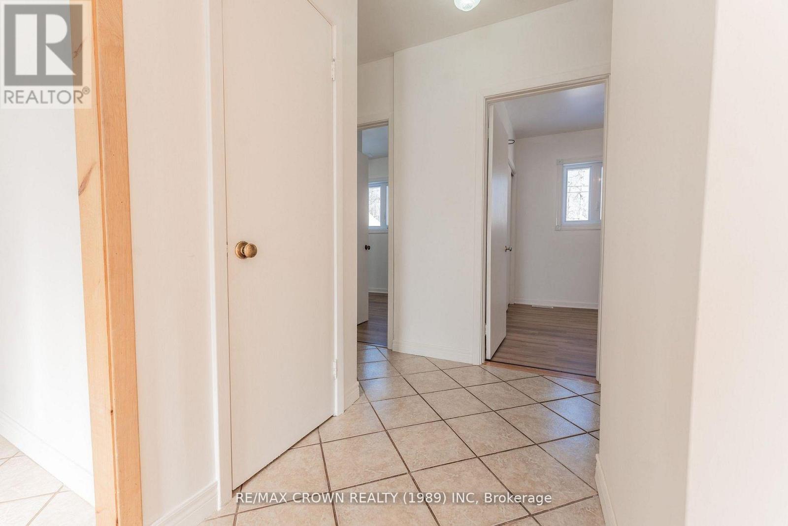 30 Pine Crescent Property Photo 9