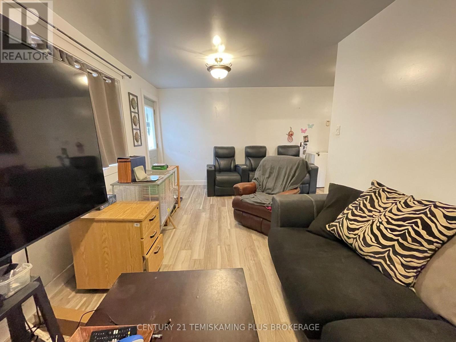 19 Prospect Avenue Property Photo 11