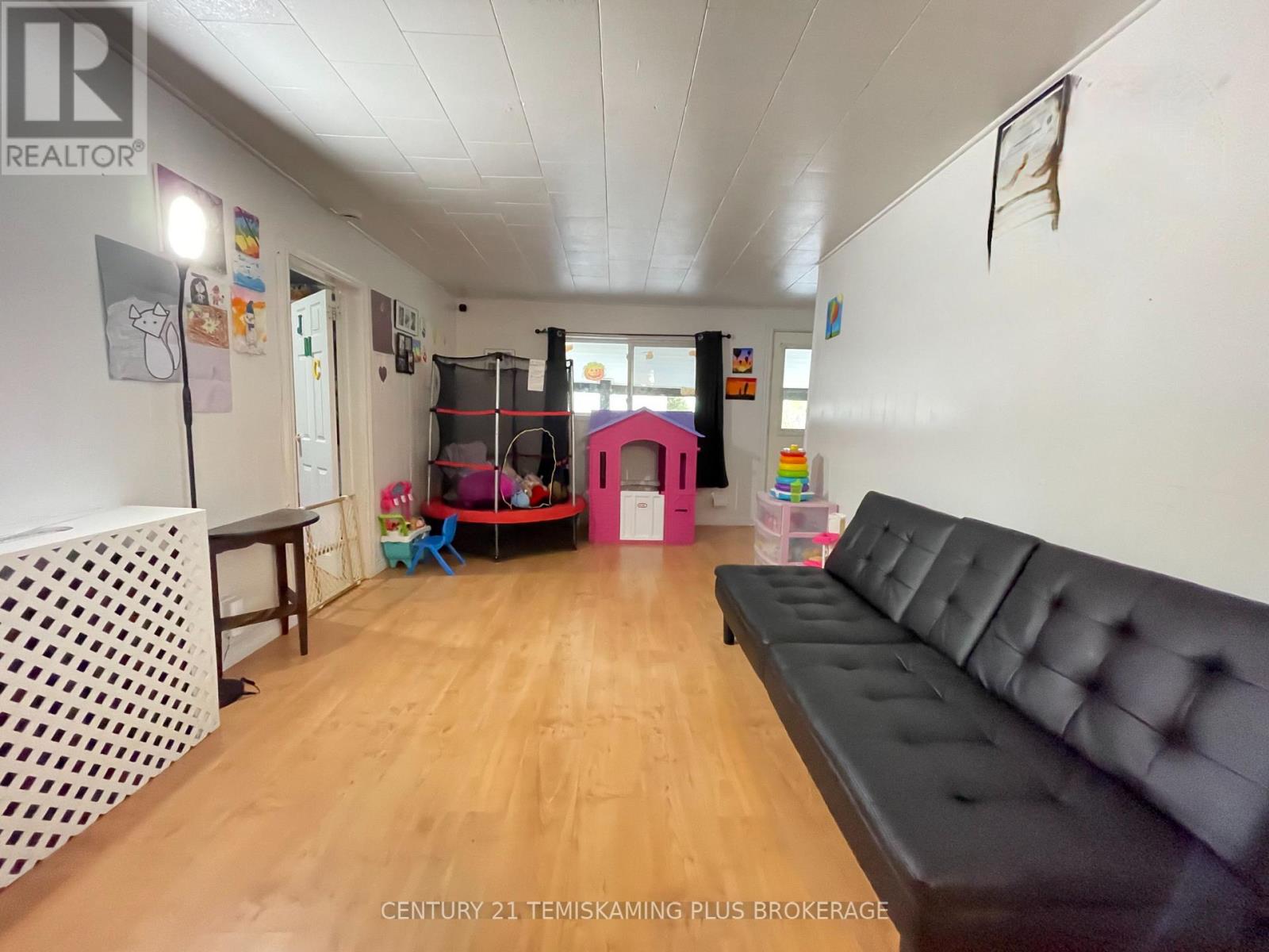 19 Prospect Avenue Property Photo 24