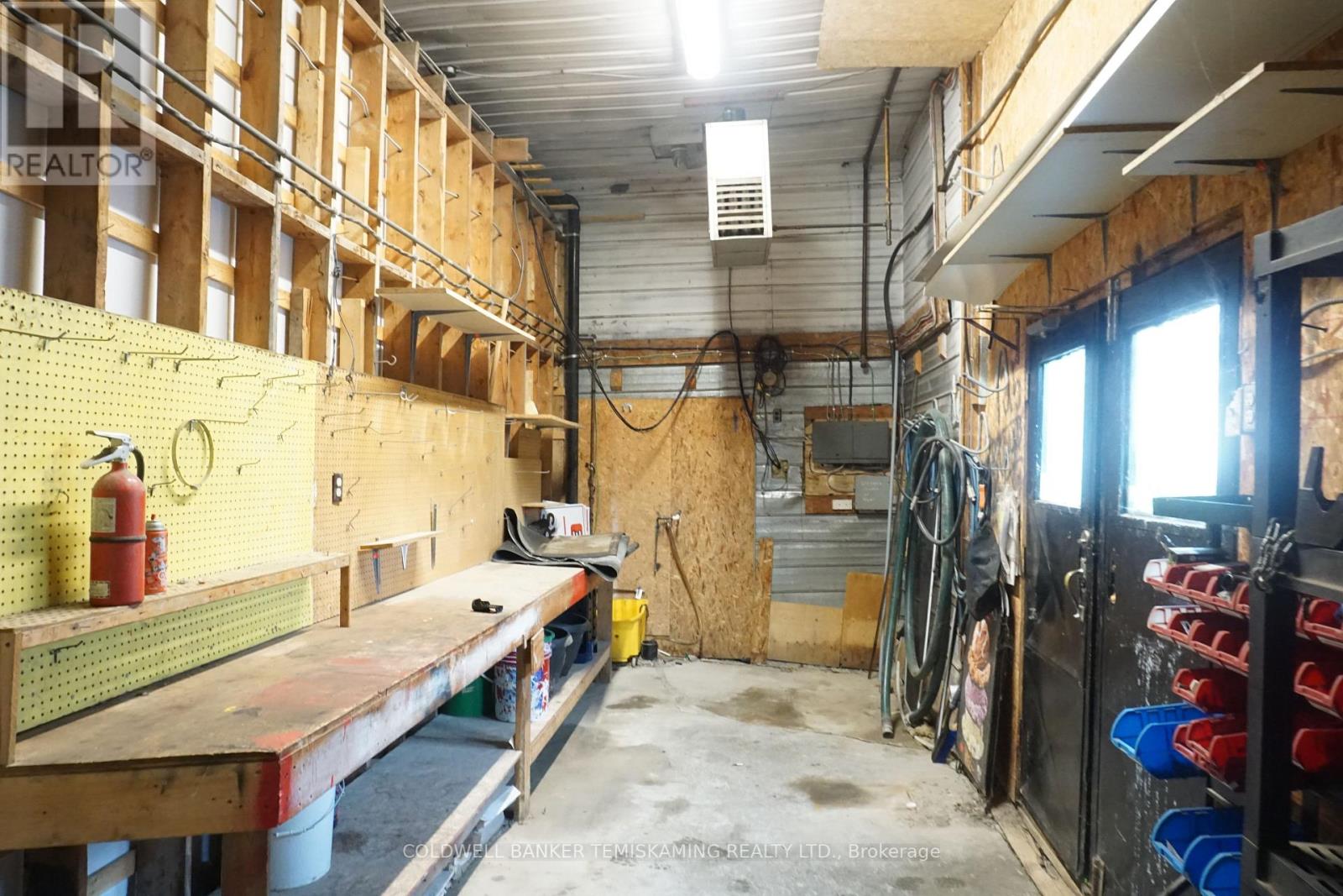 102 King Street Property Photo 15