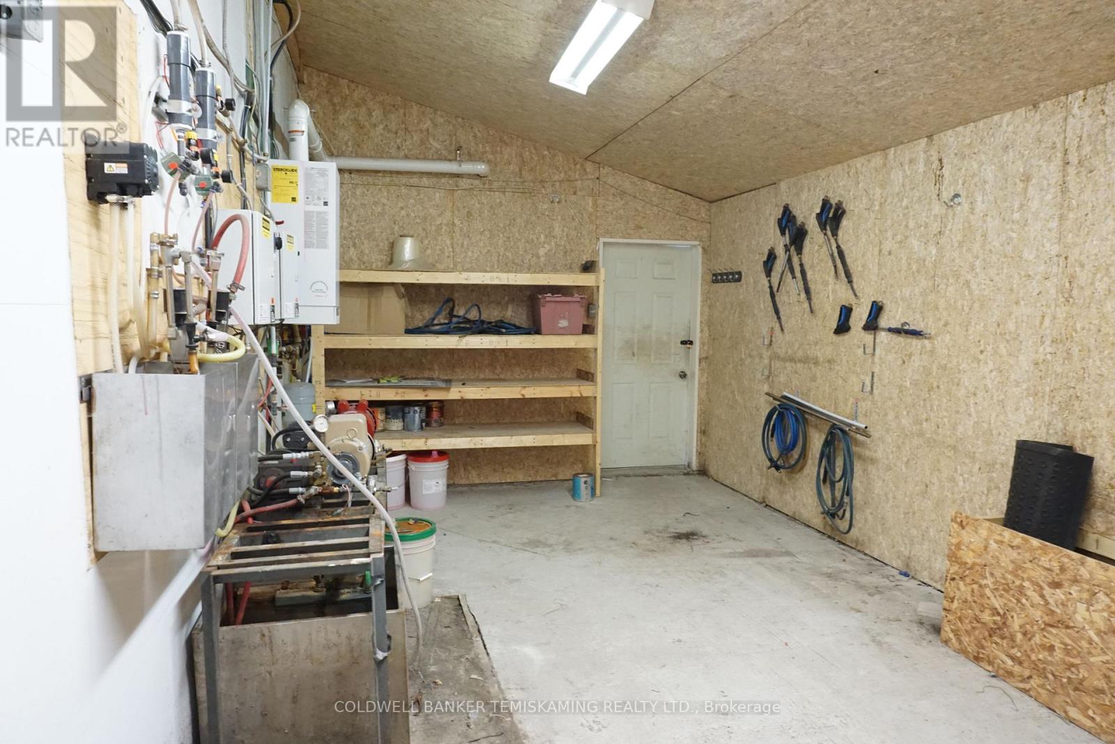 102 King Street Property Photo 19