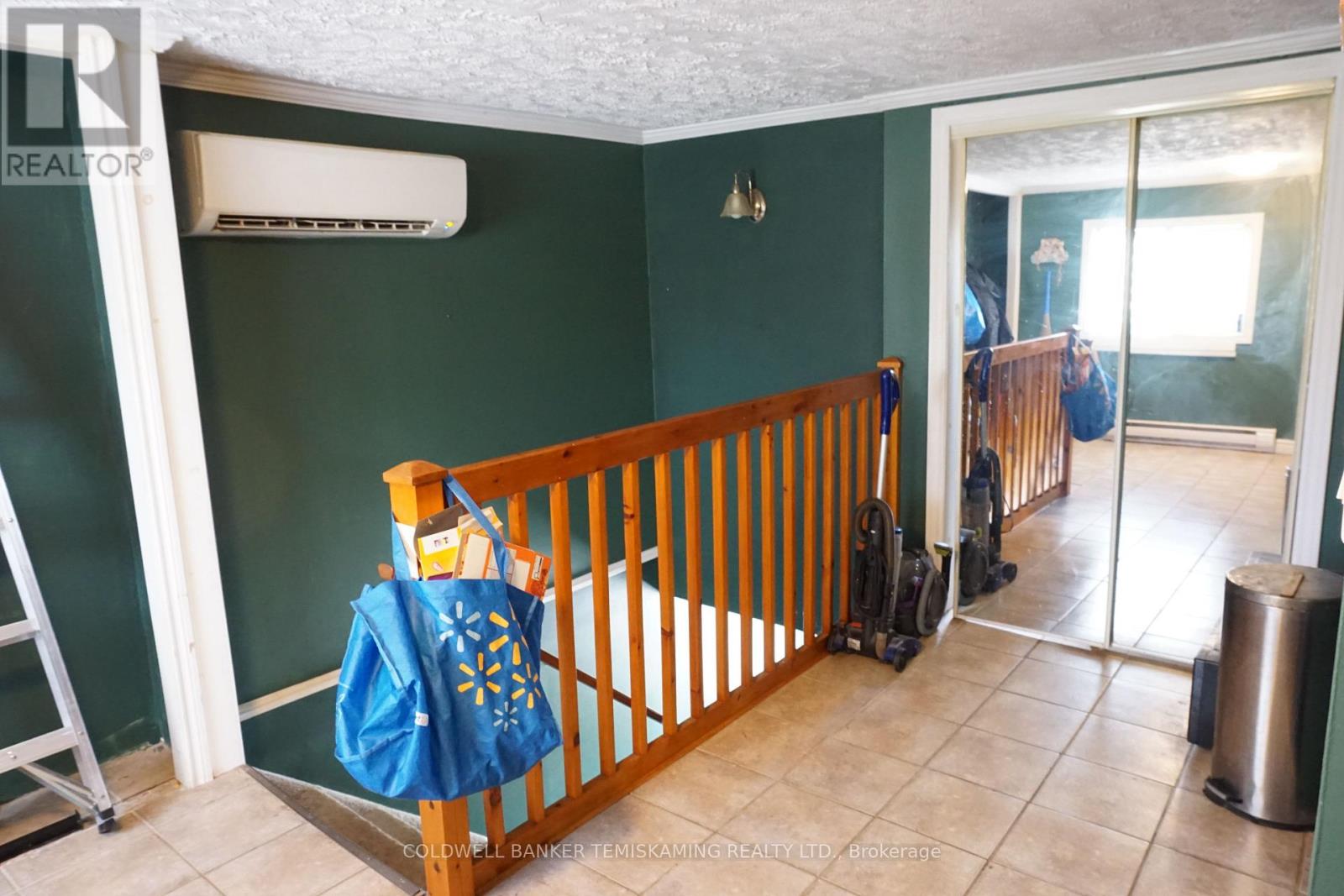 102 King Street Property Photo 36