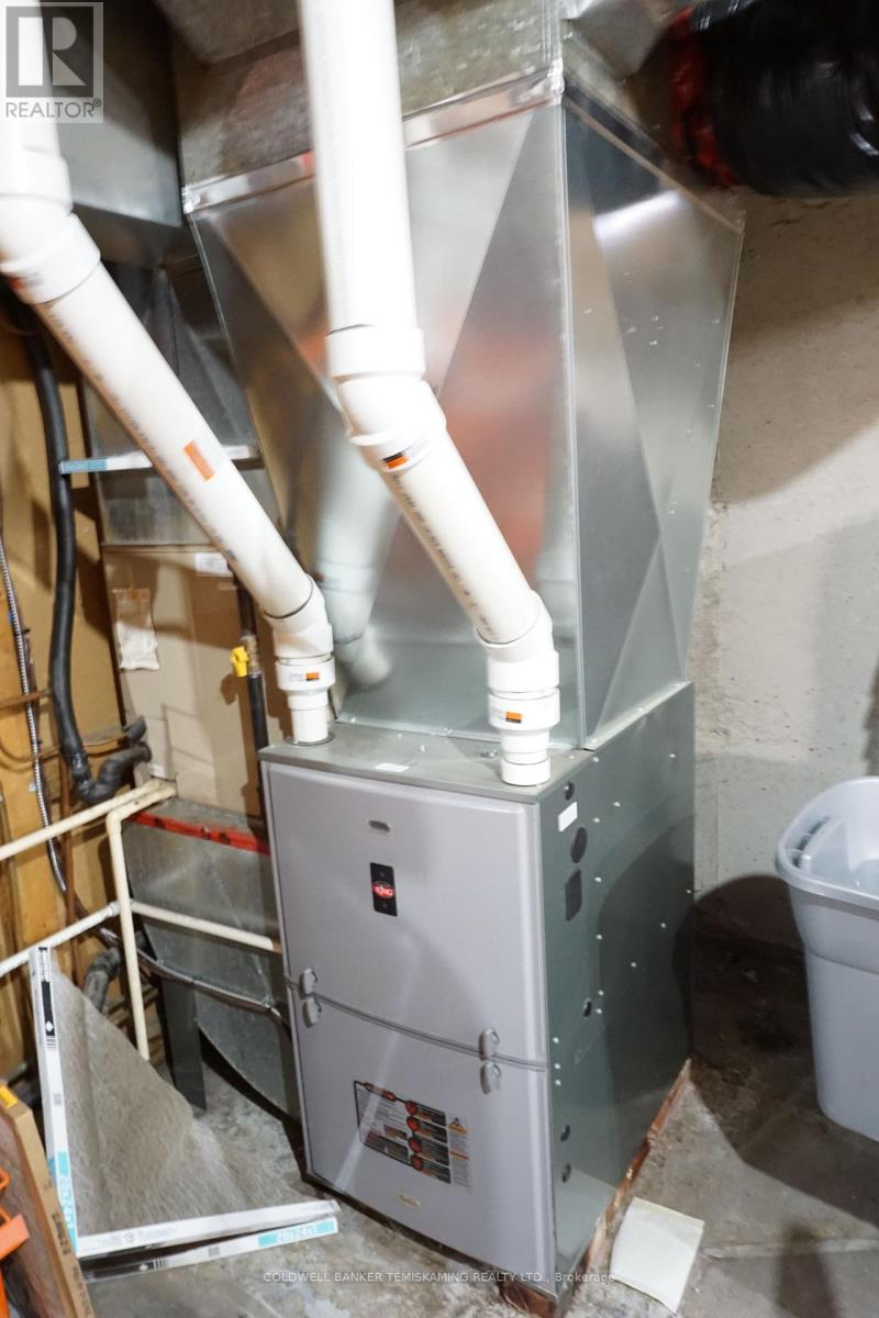 102 King Street Property Photo 48