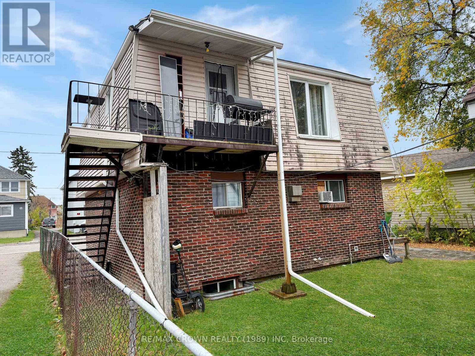 27 Stewart Avenue Property Photo 6