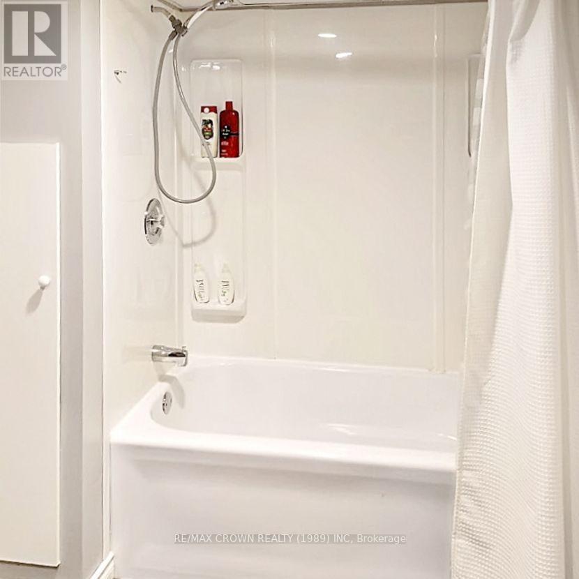 27 Stewart Avenue Property Photo 19