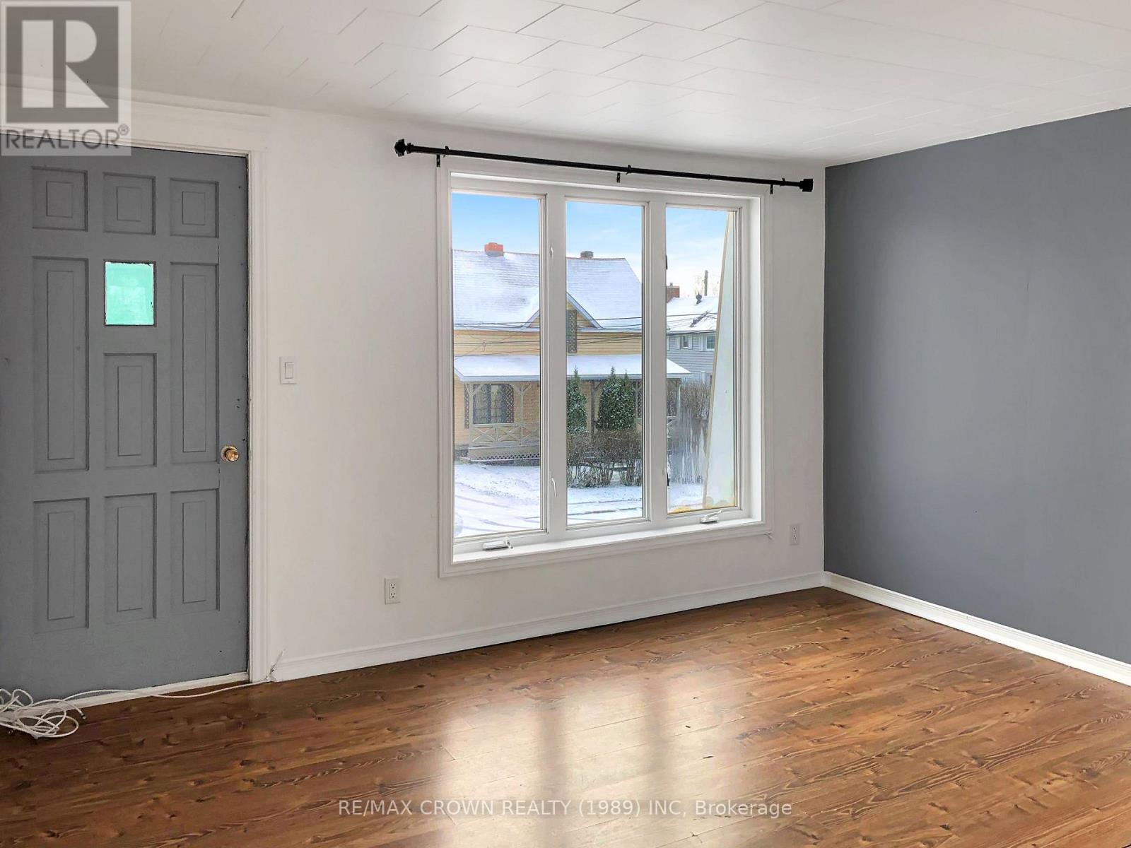 27 Stewart Avenue Property Photo 23
