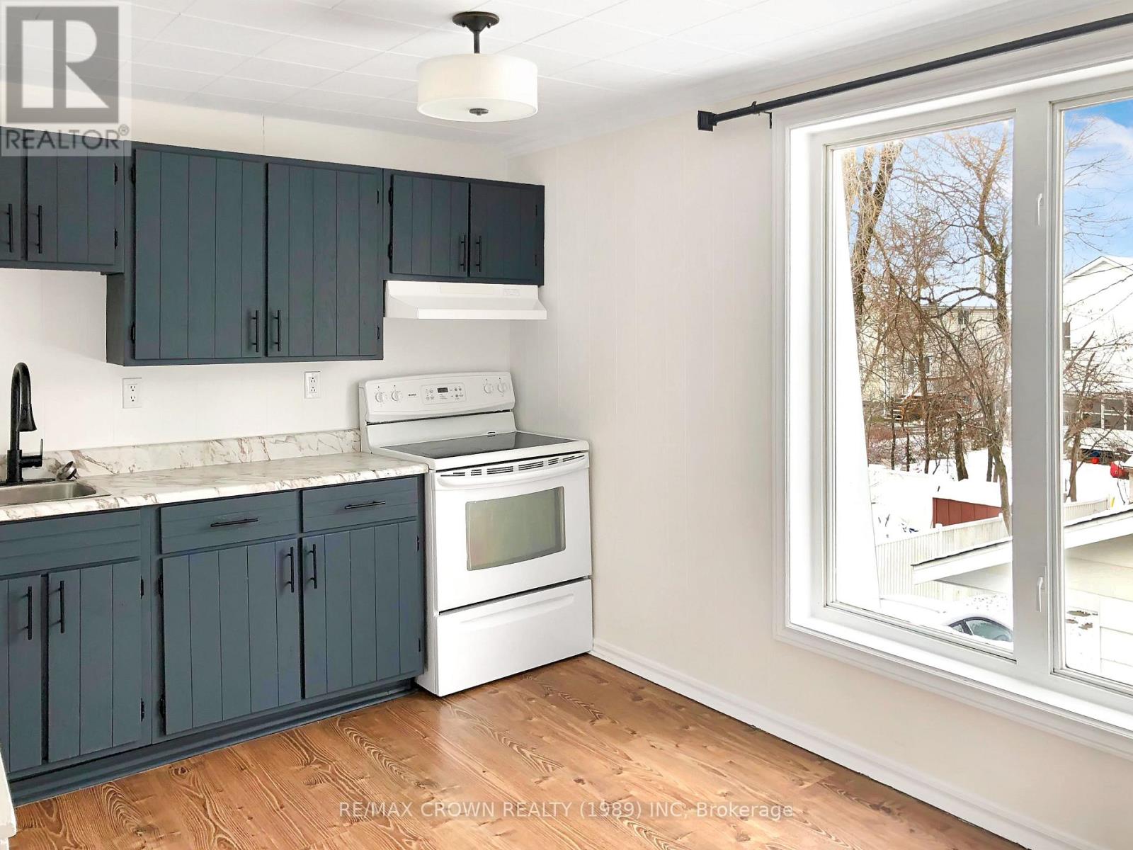 27 Stewart Avenue Property Photo 24