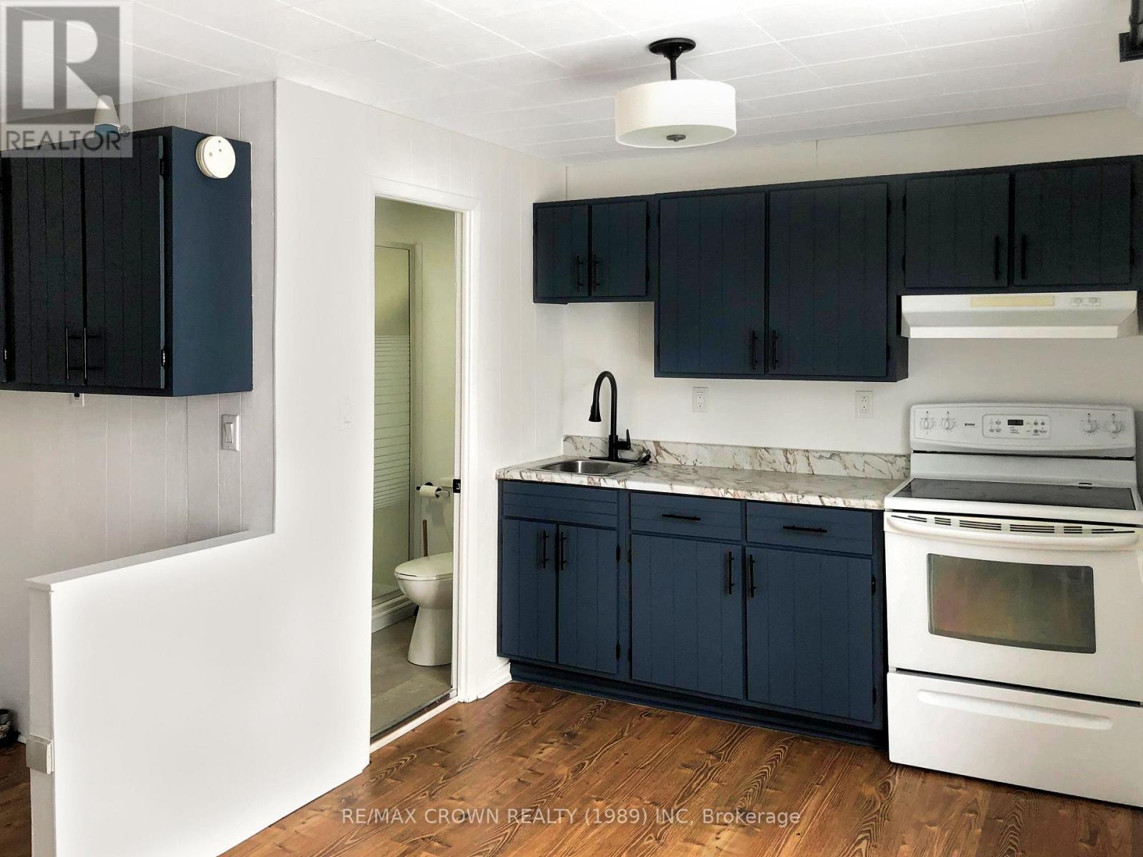27 Stewart Avenue Property Photo 25