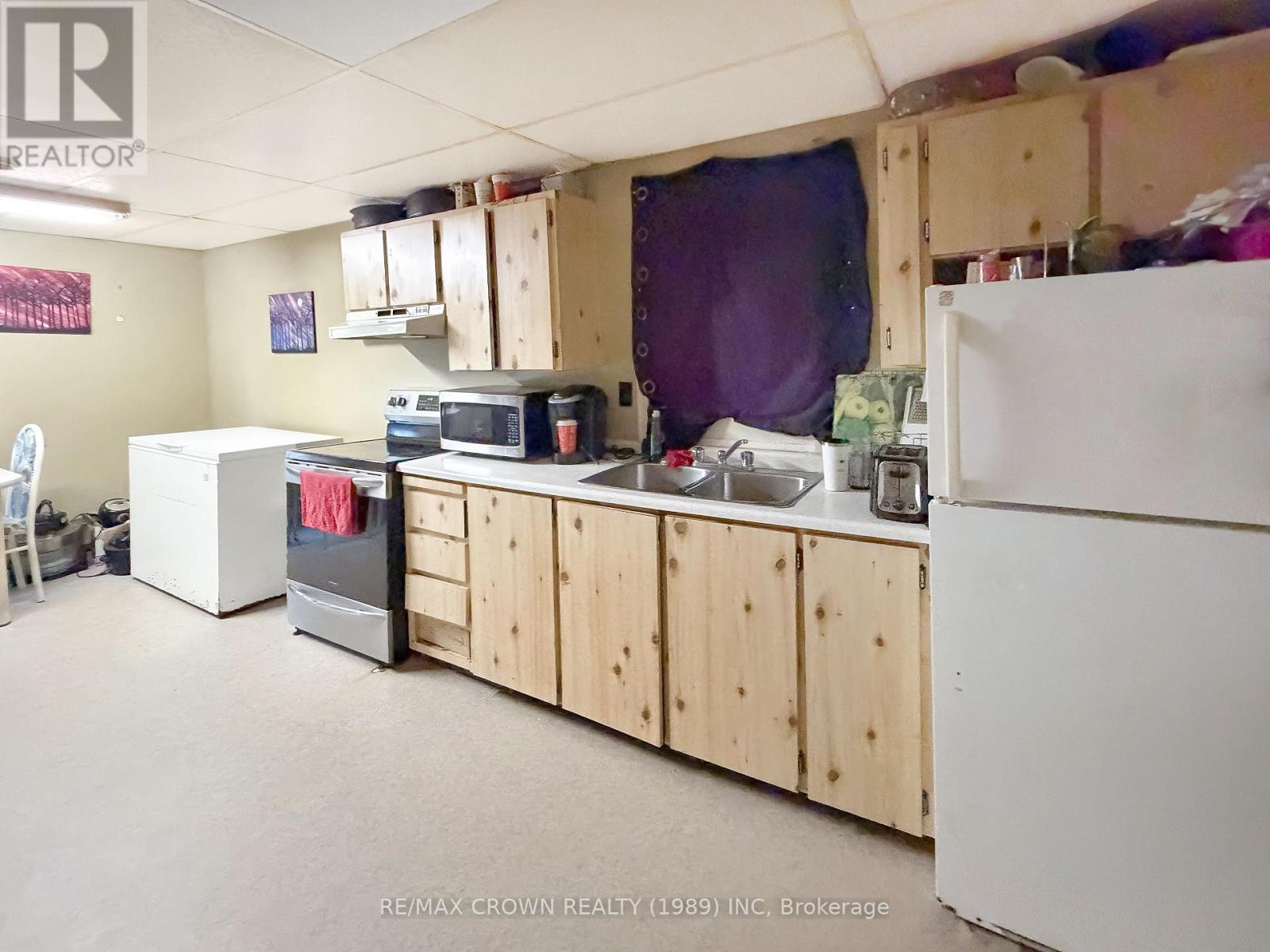 27 Stewart Avenue Property Photo 32