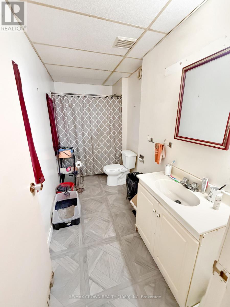 27 Stewart Avenue Property Photo 40