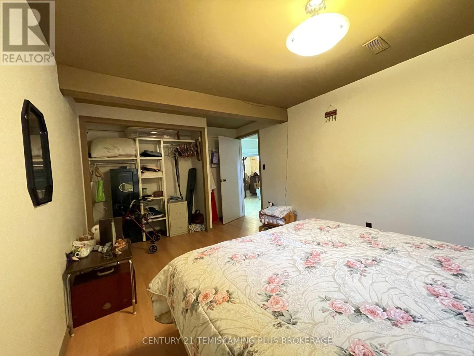 401 Lakeview Avenue S Property Photo 31