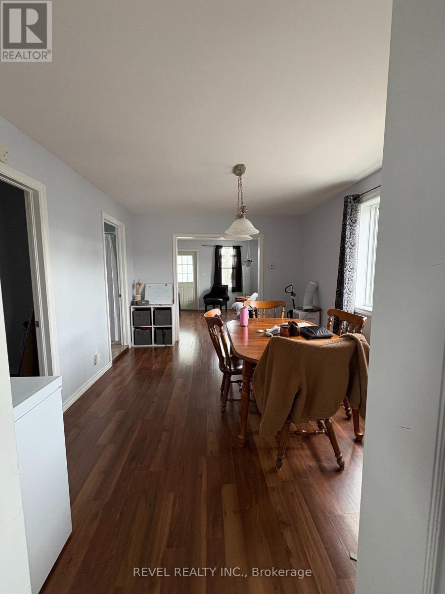 103 Commercial Avenue Property Photo 28