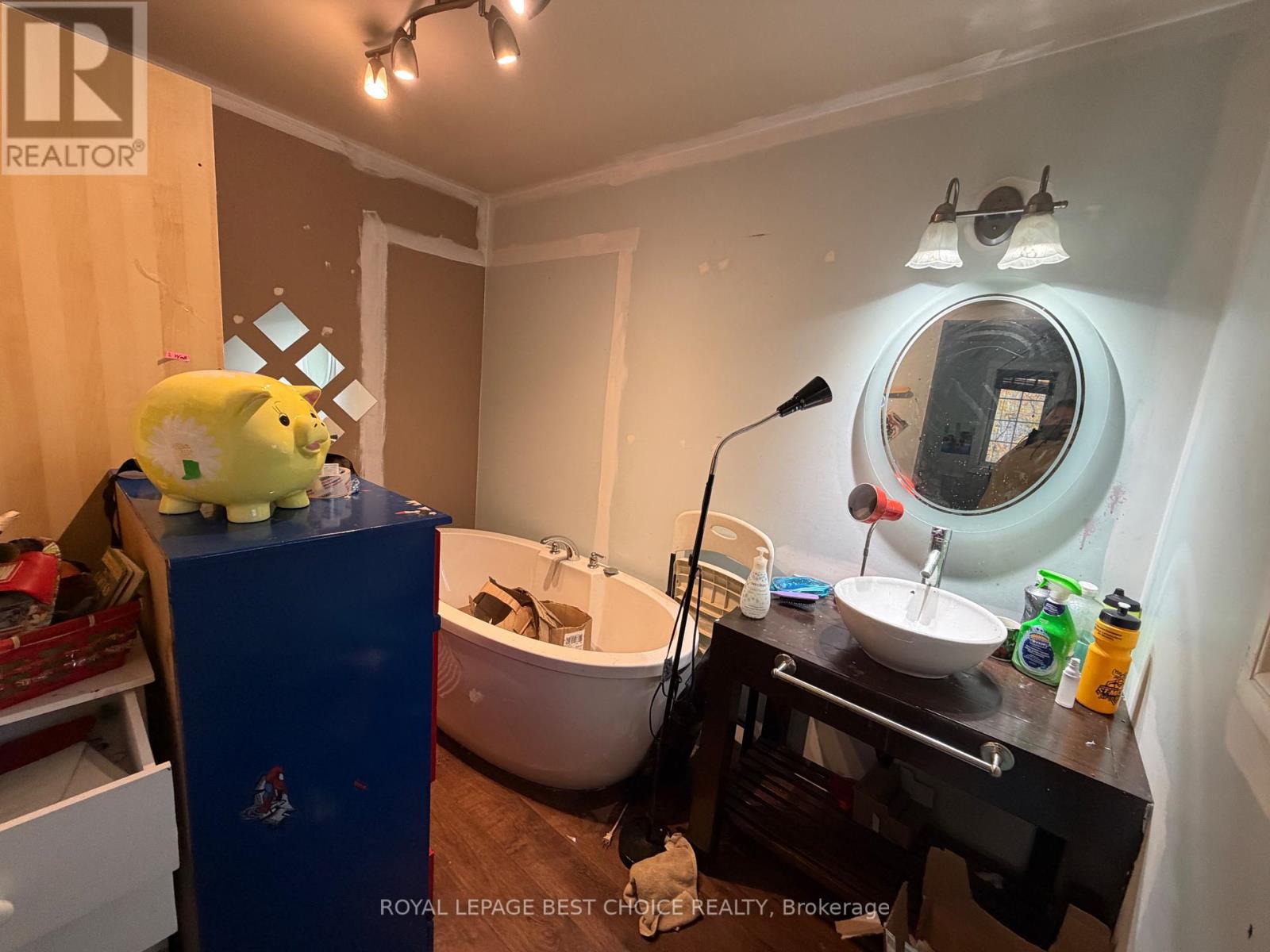 55 Mitchell Street Property Photo 20
