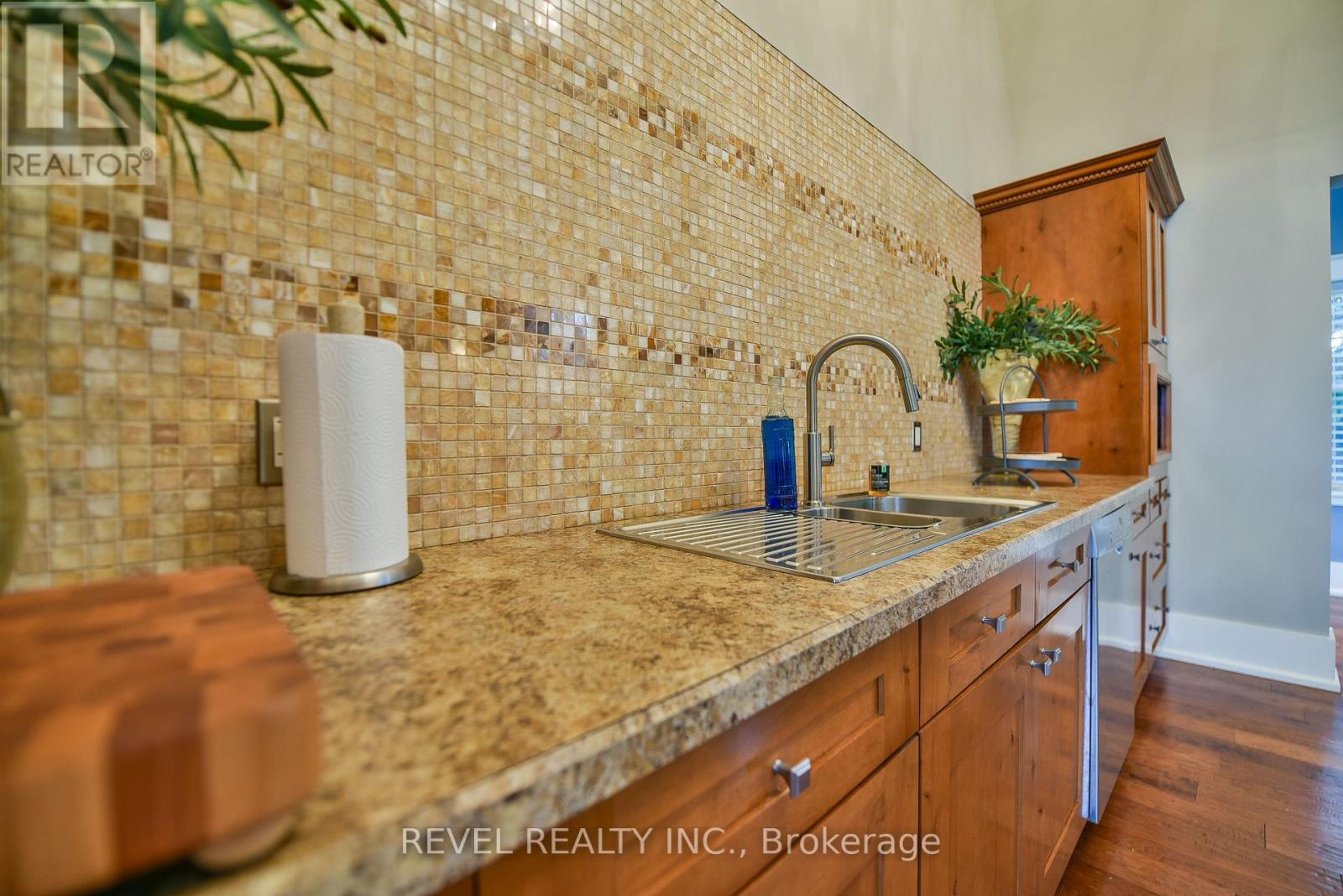 81 Father Costello Drive Property Photo 18