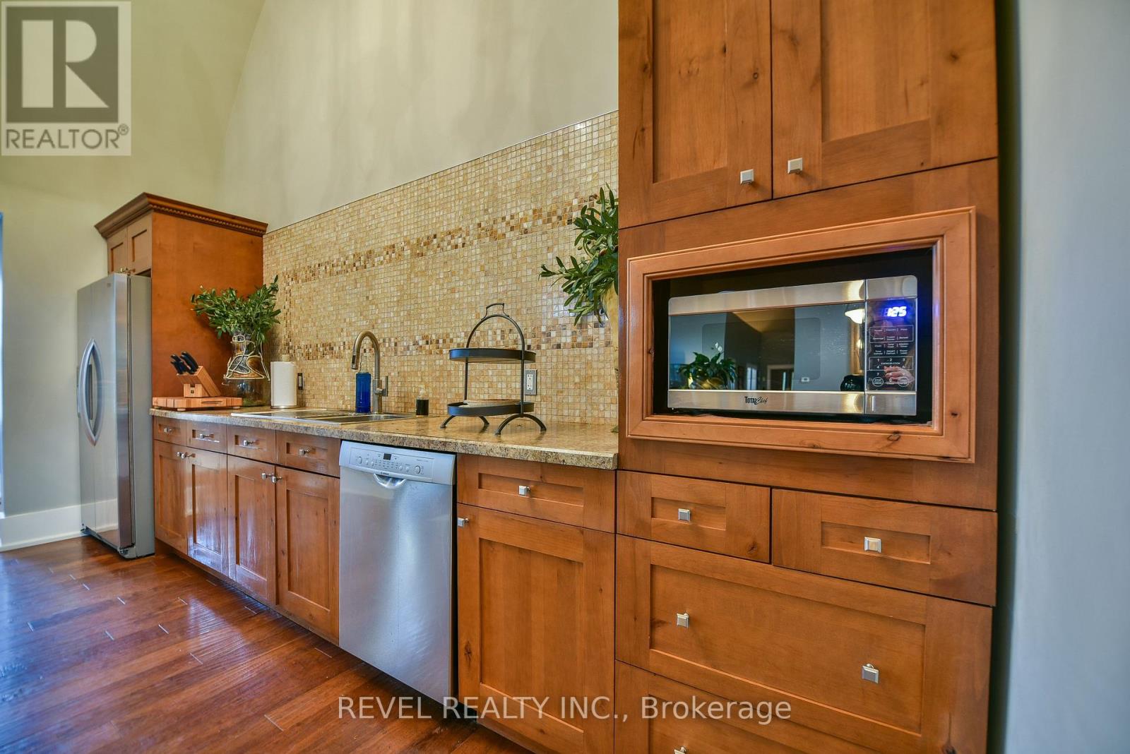 81 Father Costello Drive Property Photo 19