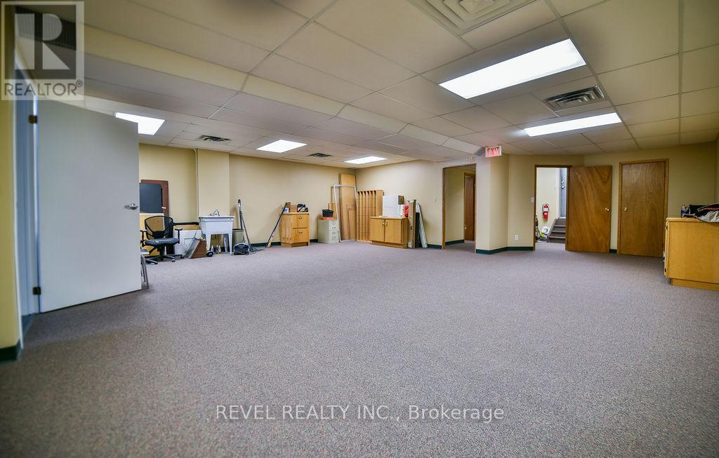 255 Algonquin Boulevard E Property Photo 20