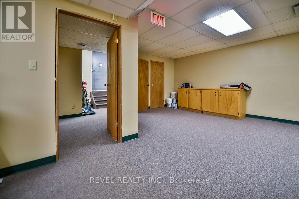 255 Algonquin Boulevard E Property Photo 23