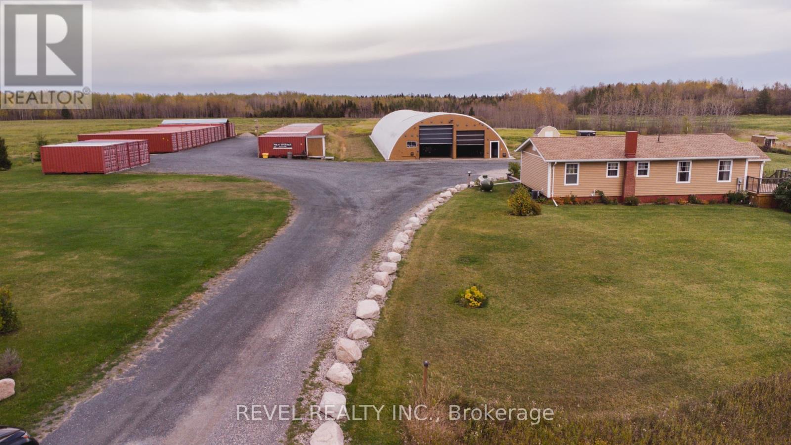 1356 Highway 11 S Property Photo 1