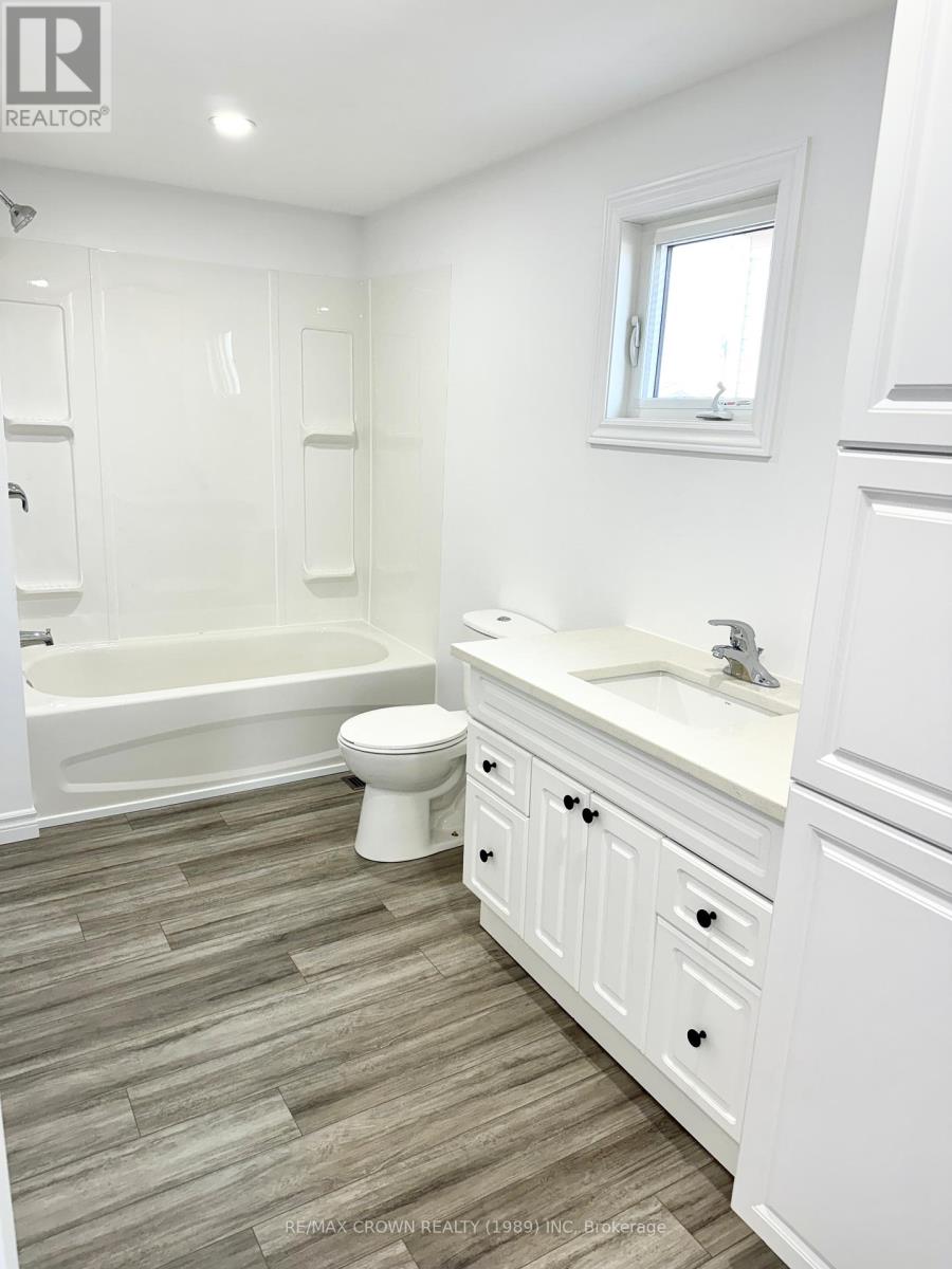 177 Elaine Avenue Property Photo 16