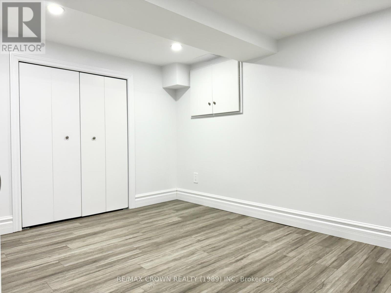 177 Elaine Avenue Property Photo 21