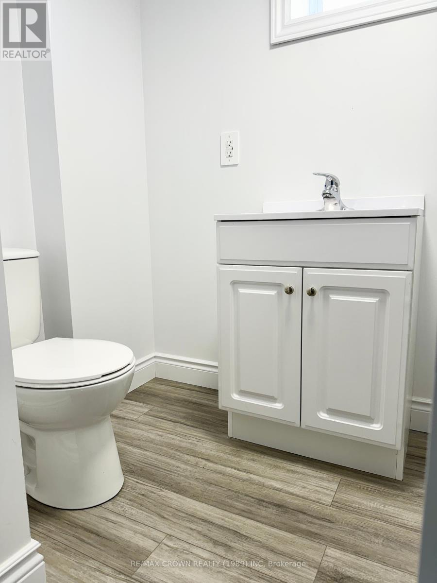 177 Elaine Avenue Property Photo 23
