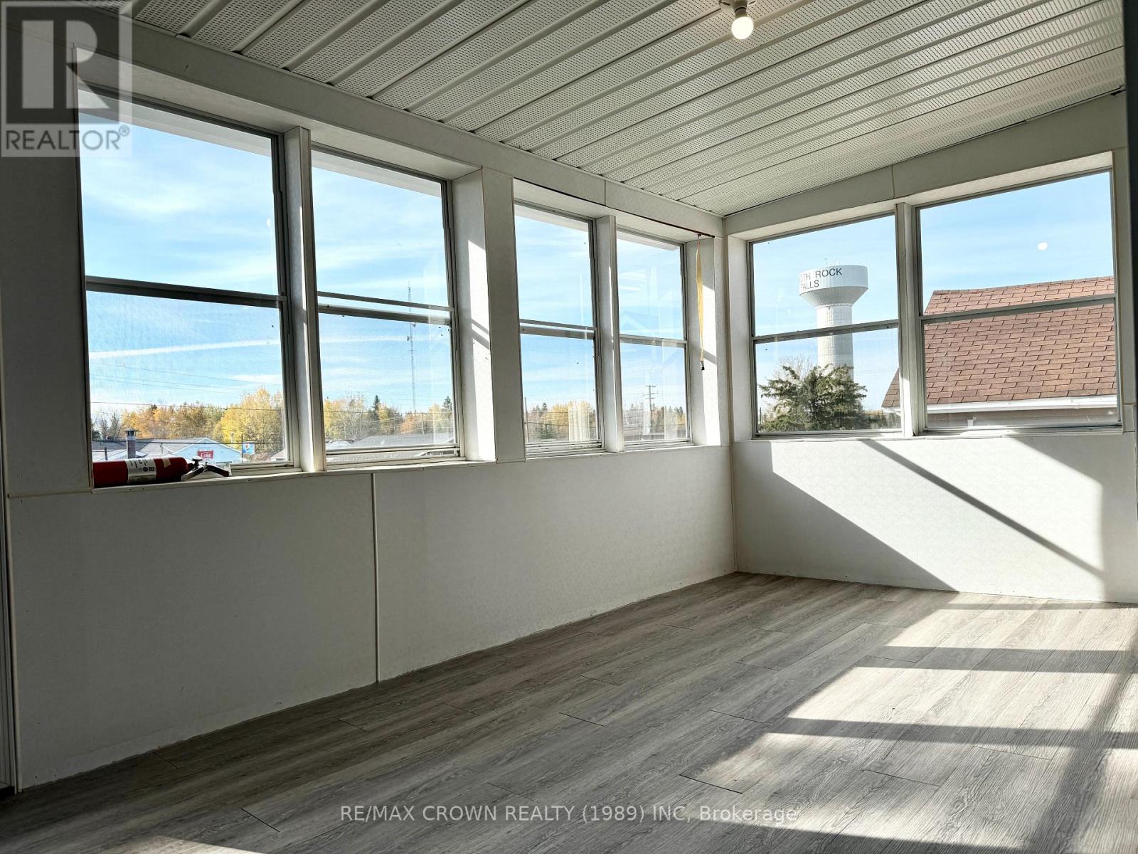 177 Elaine Avenue Property Photo 27