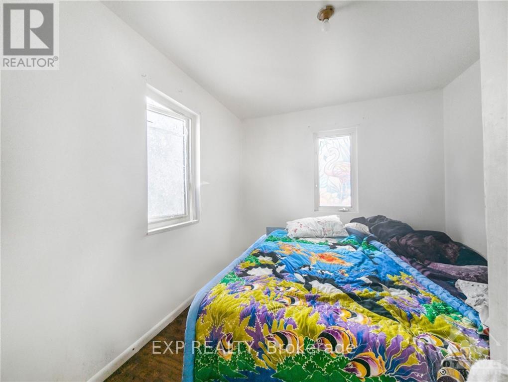 43 Government Road E Property Photo 20