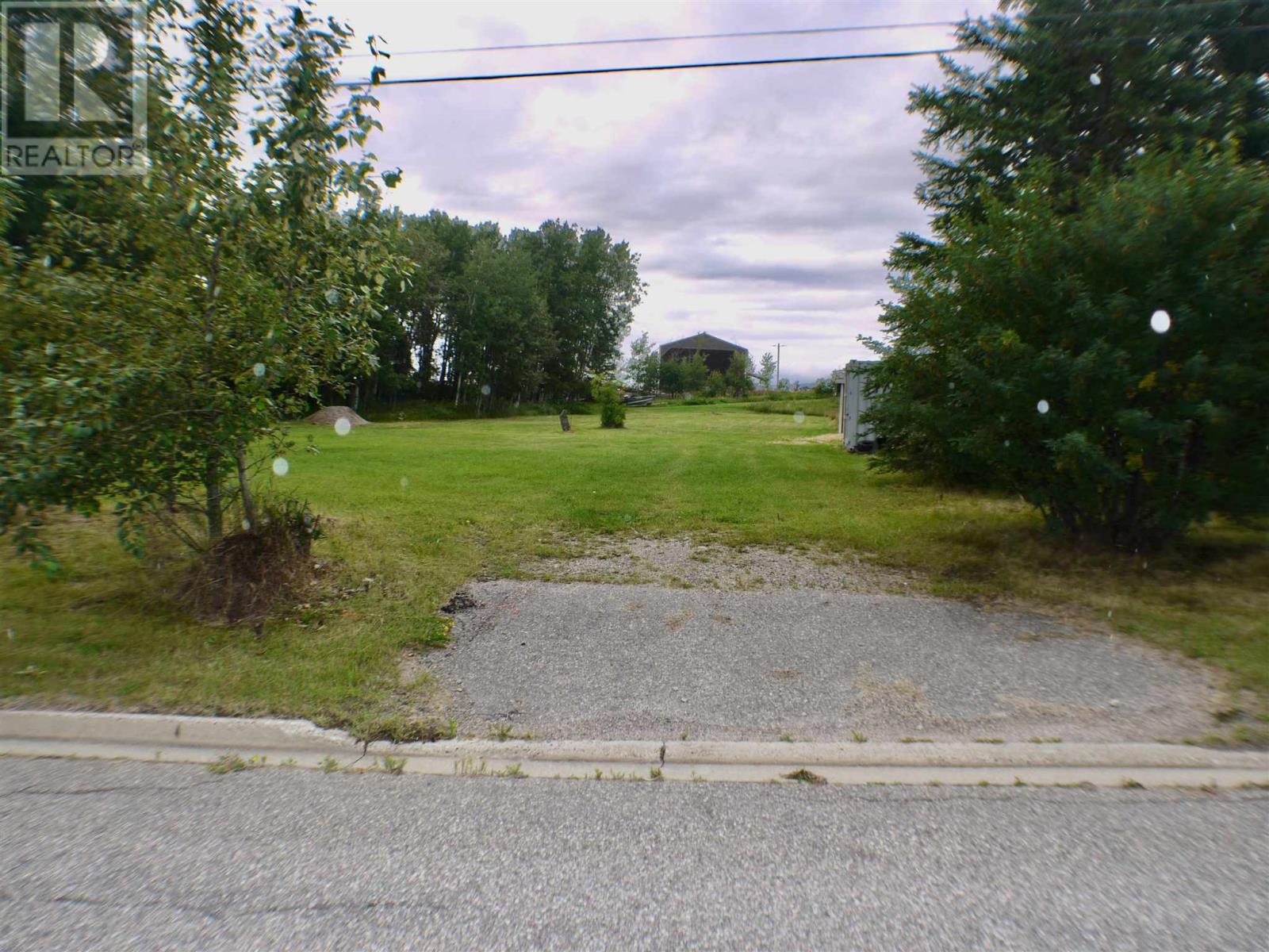 123 Third St Property Photo 5