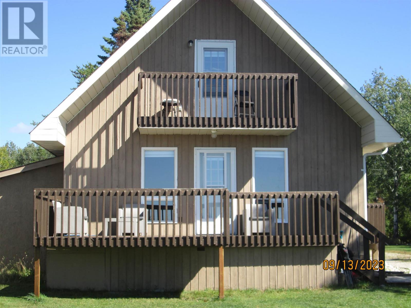 232 Lakeshore Drive Property Photo 1