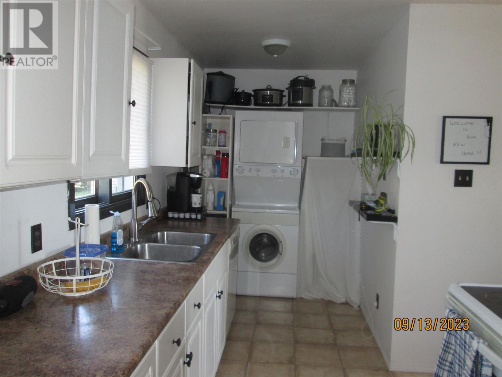 232 Lakeshore Drive Property Photo 16