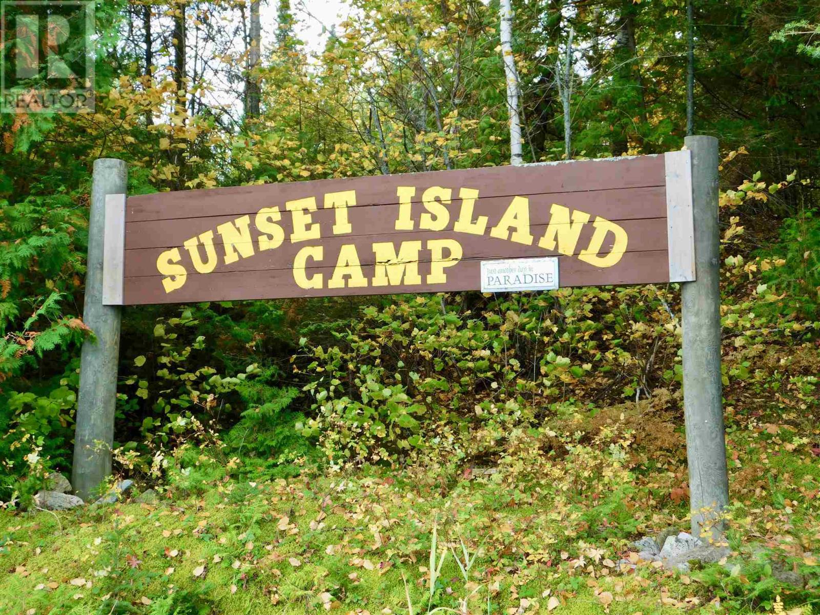 4 Sunset Island Property Photo 12