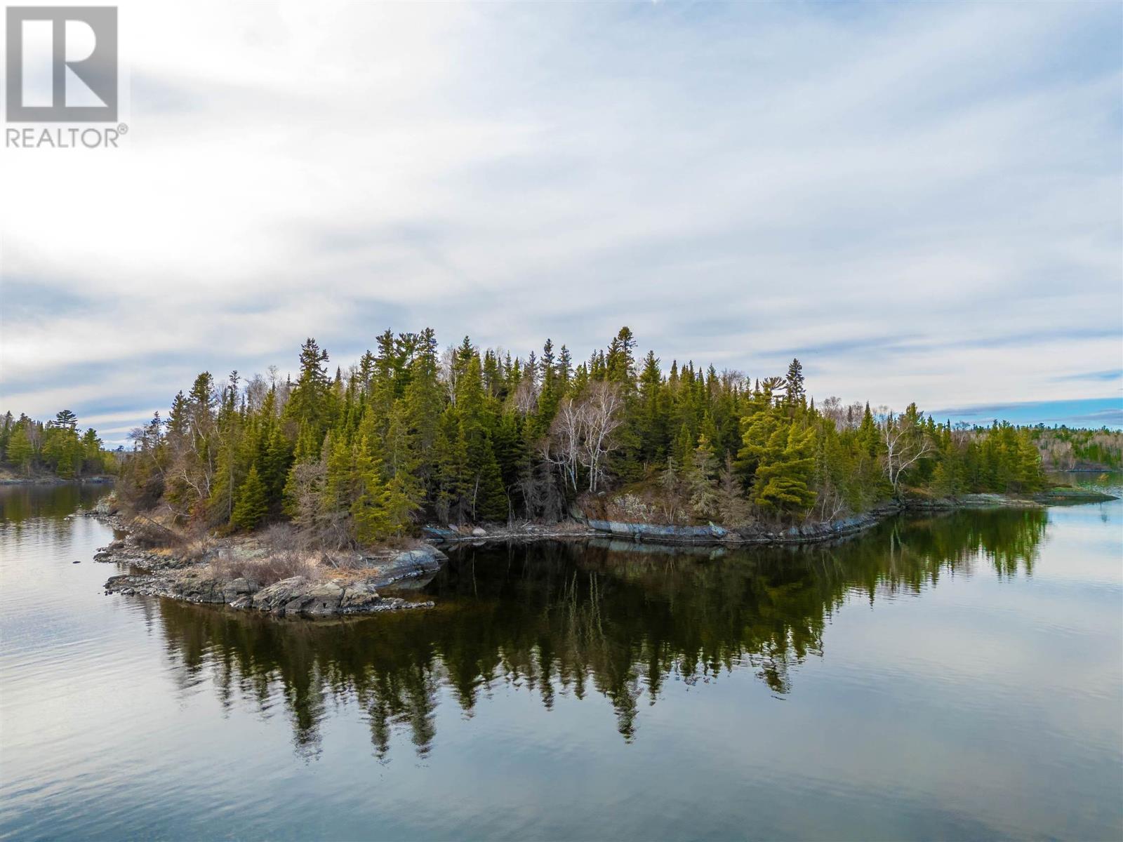 Island D49, Matheson Bay, Lake Of The Woods Property Photo 5