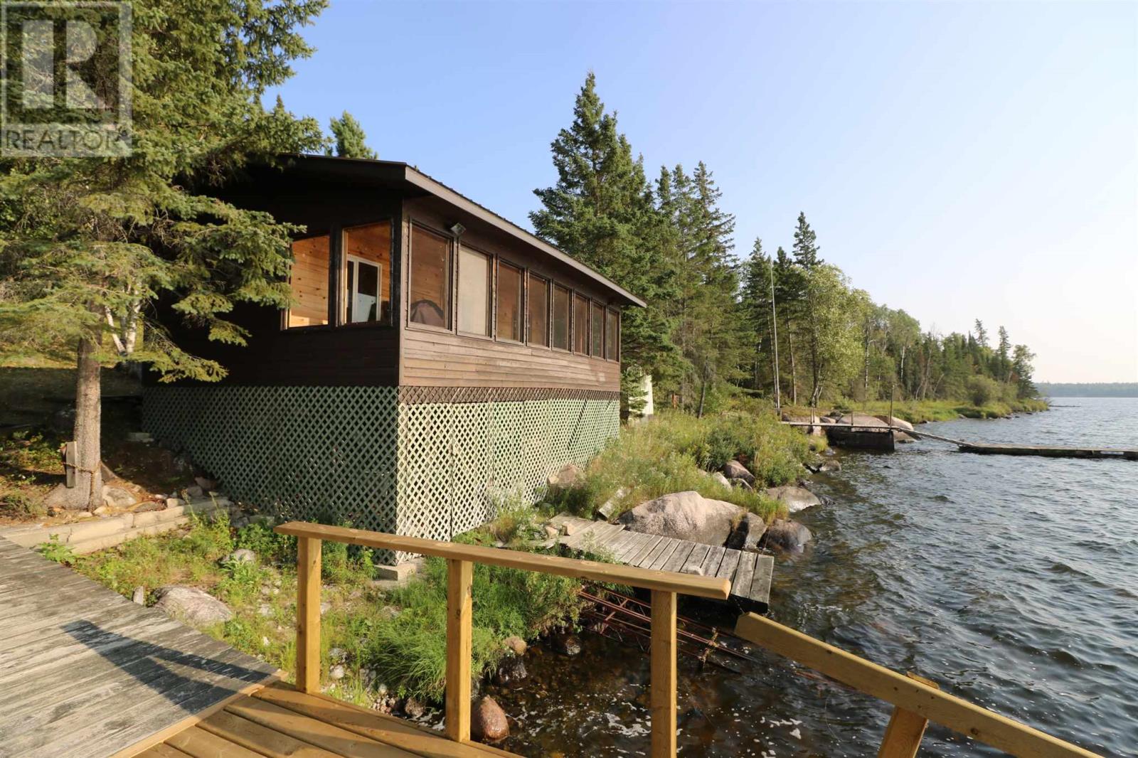S986 Winnipeg River Property Photo 32