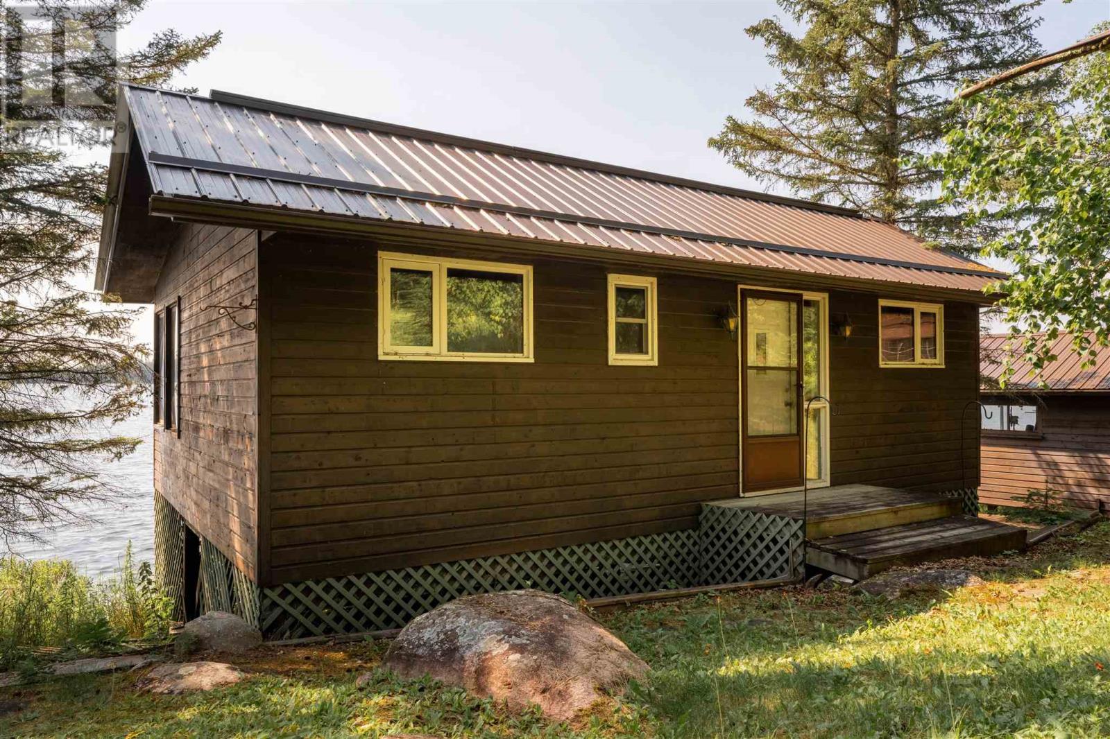 S986 Winnipeg River Property Photo 33