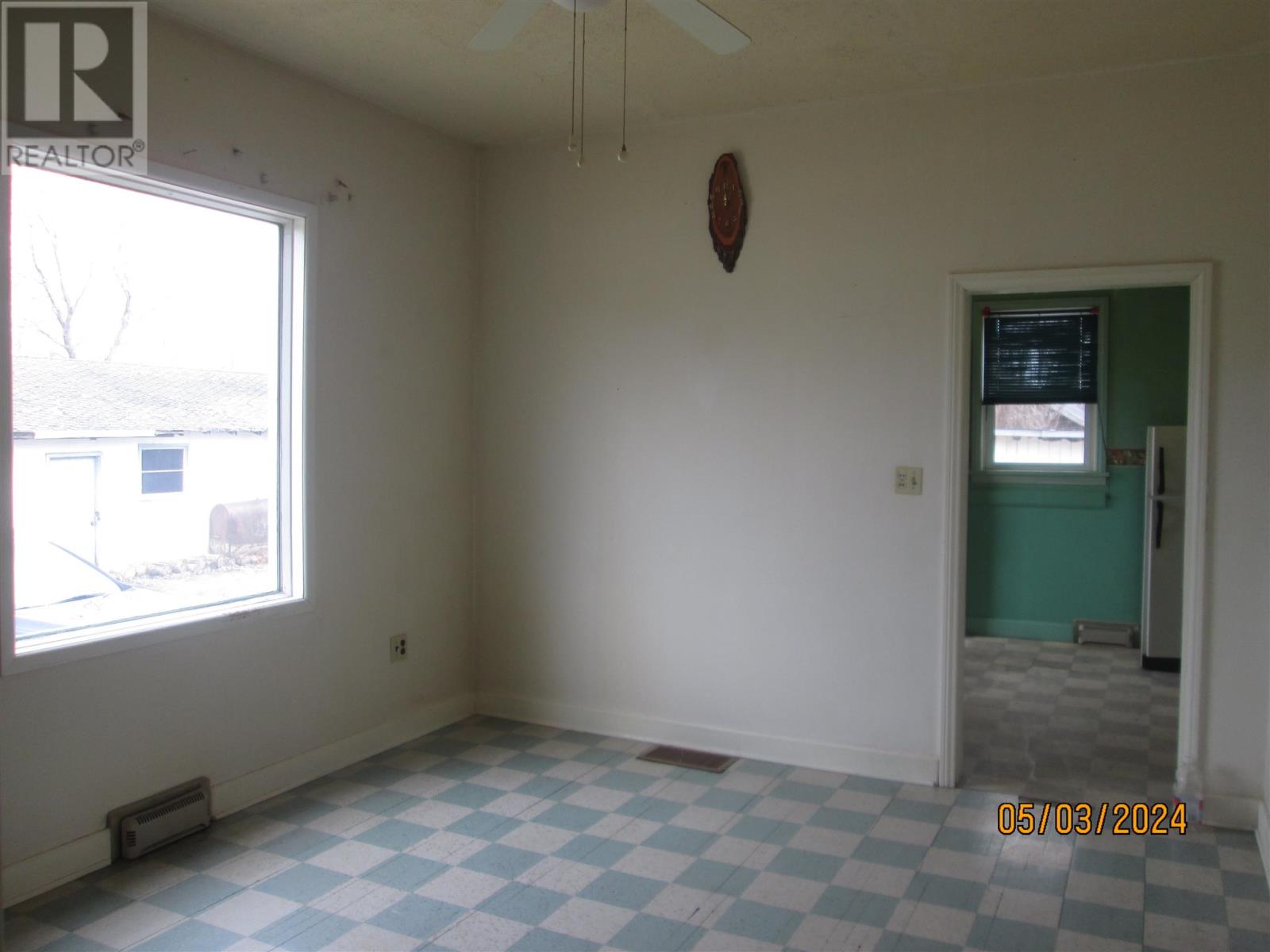 306 Front St Property Photo 11