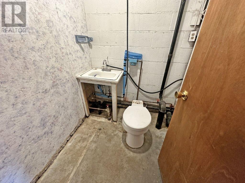 267 Main Street Property Photo 24