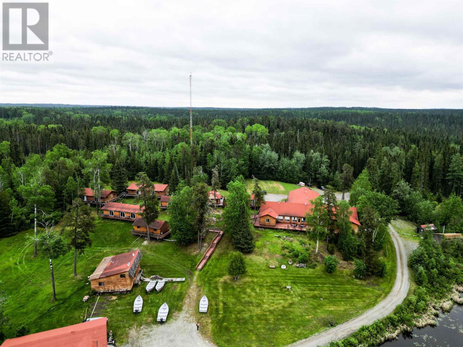 2396 Canada North Lodge Property Photo 4