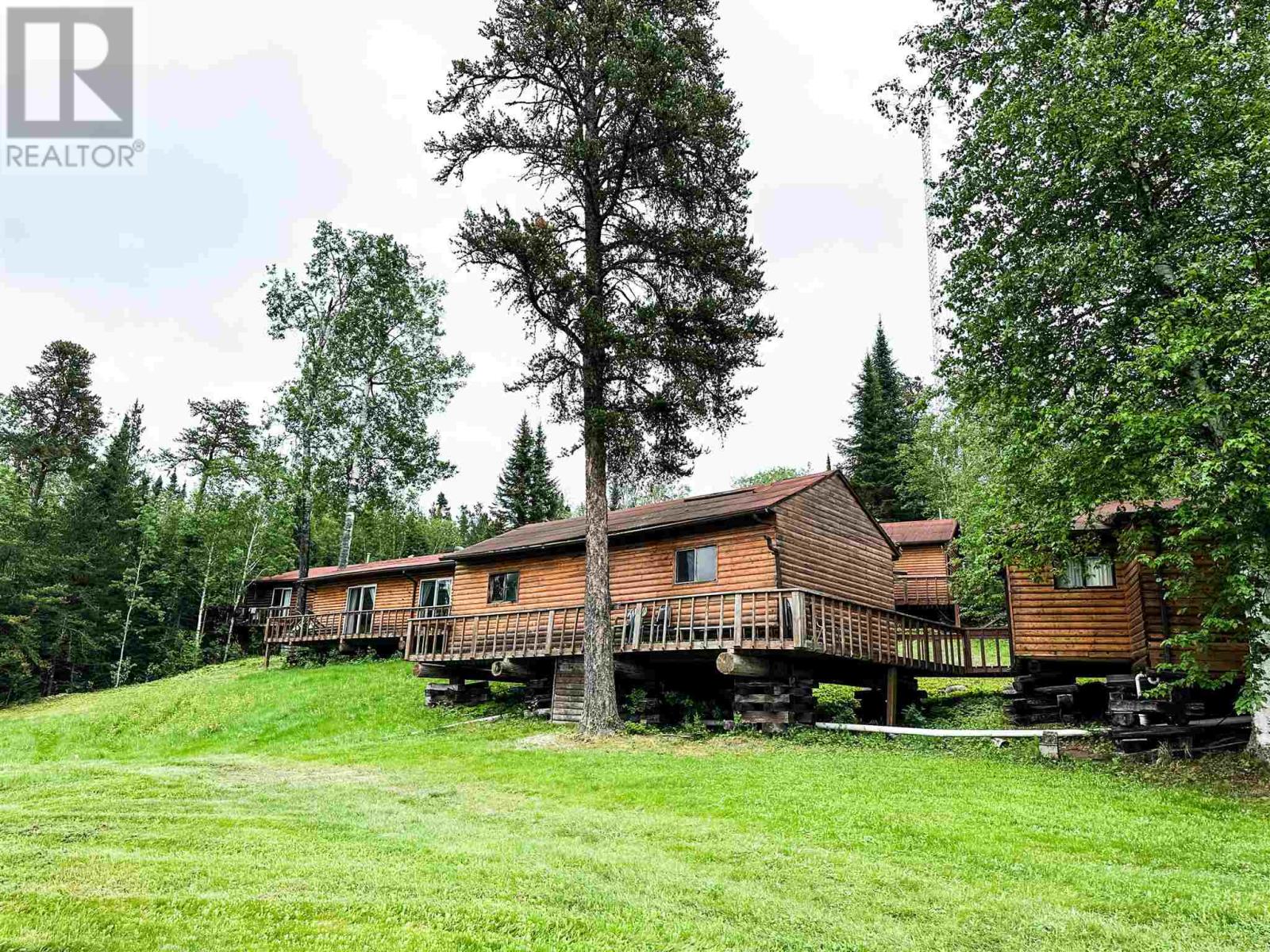 2396 Canada North Lodge Property Photo 11