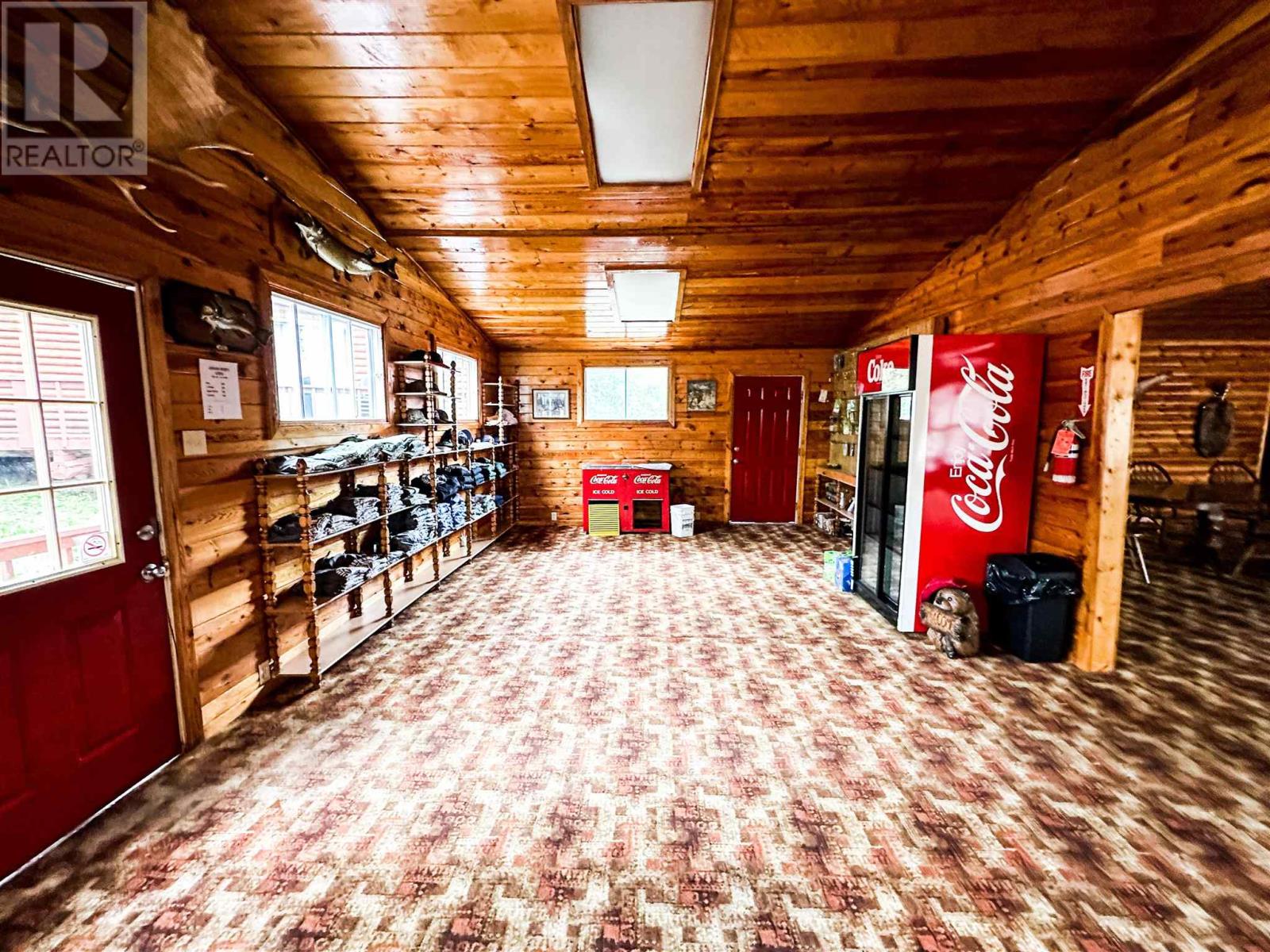 2396 Canada North Lodge Property Photo 14