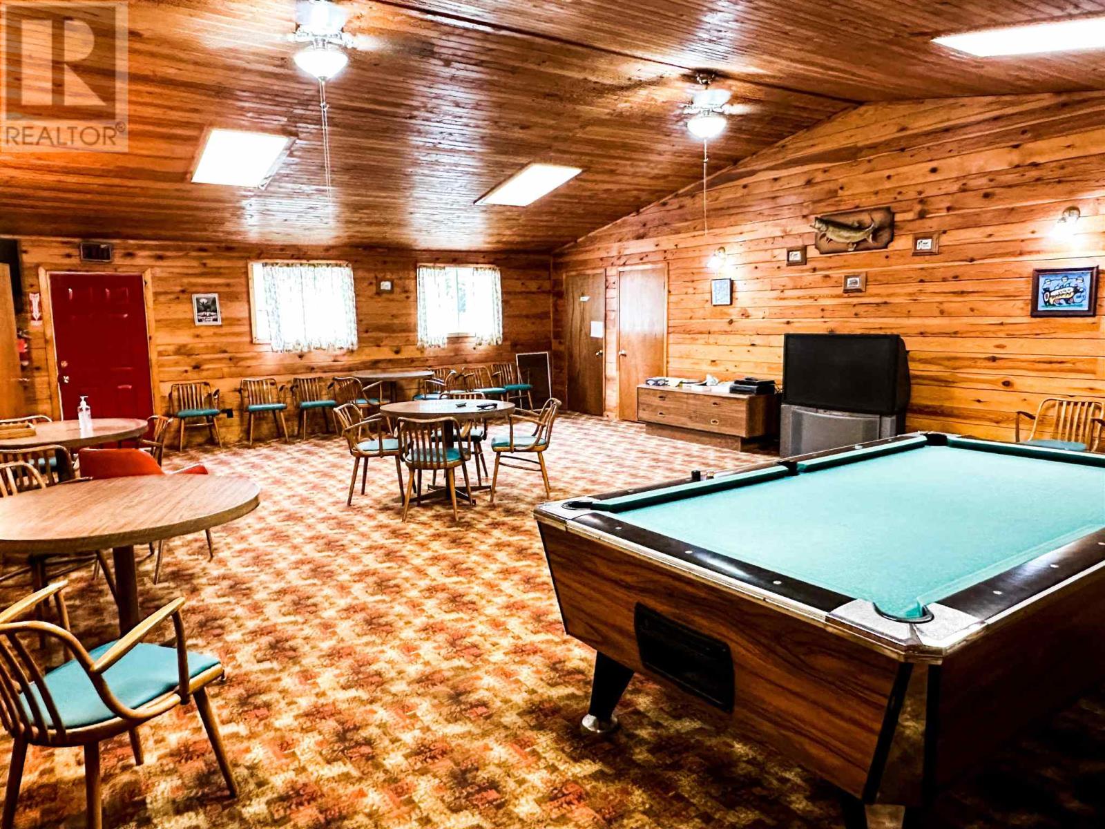 2396 Canada North Lodge Property Photo 16