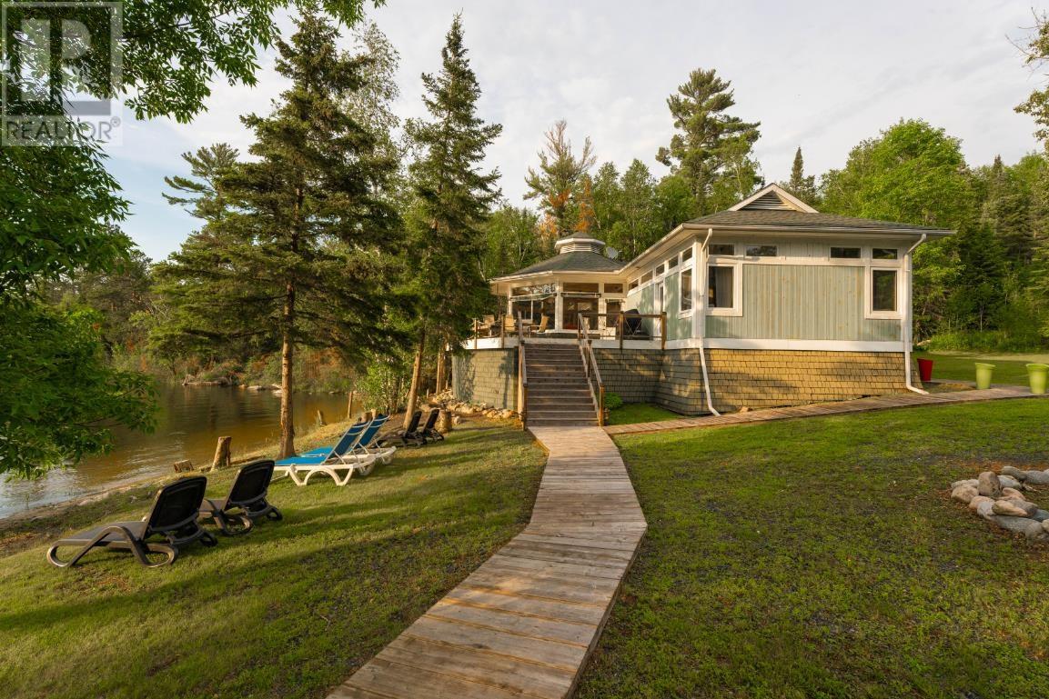 0 Queen Bee Island Property Photo 5