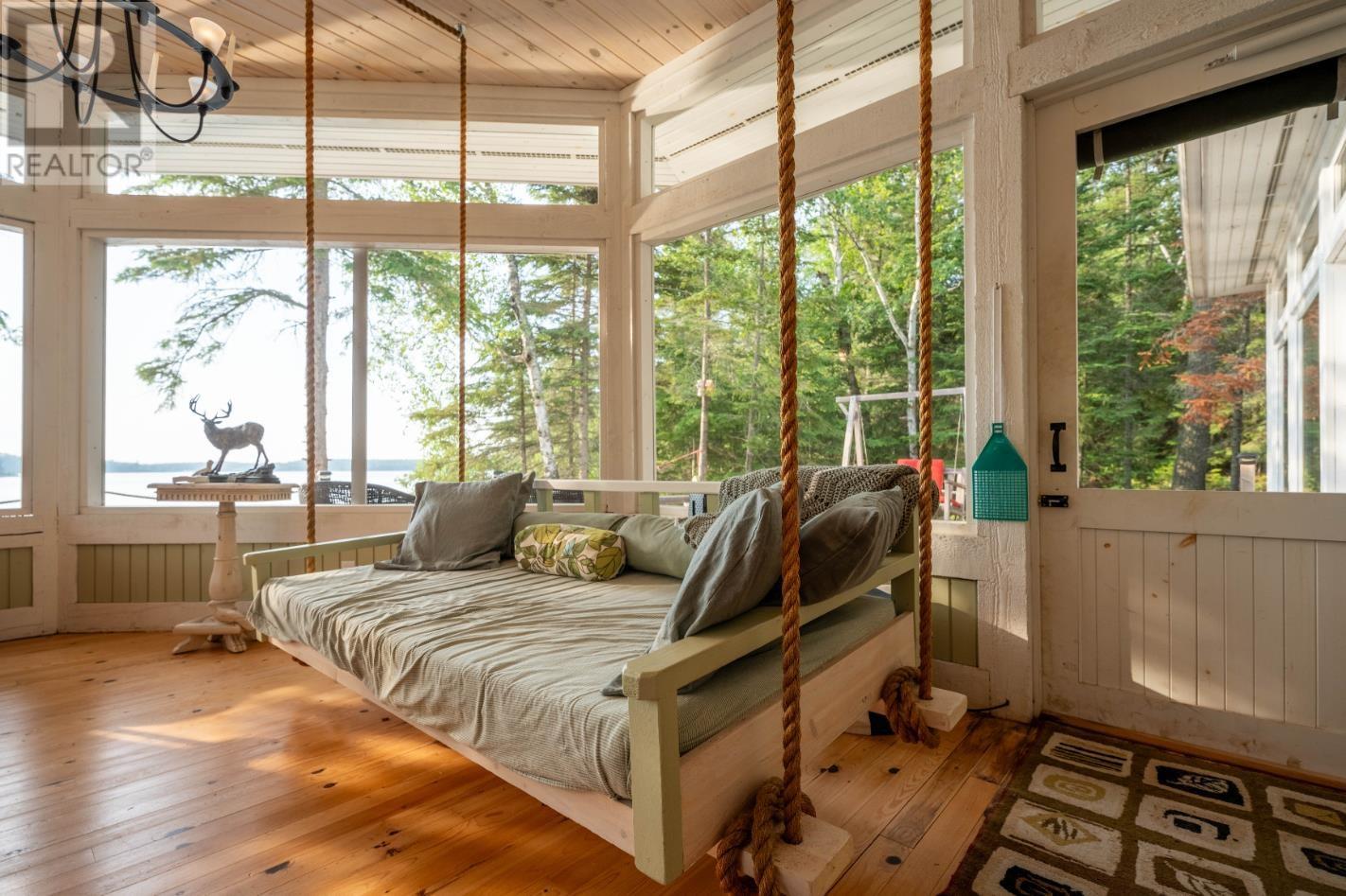 0 Queen Bee Island Property Photo 13