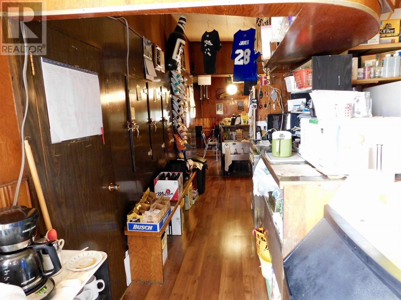 35 Spruce Ave Property Photo 9