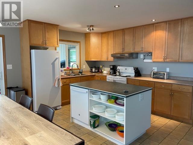 36 Poplar Bay Road Property Photo 18