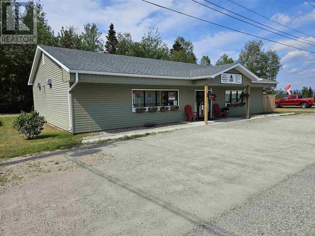 90 Evergreen Dr Property Photo 1