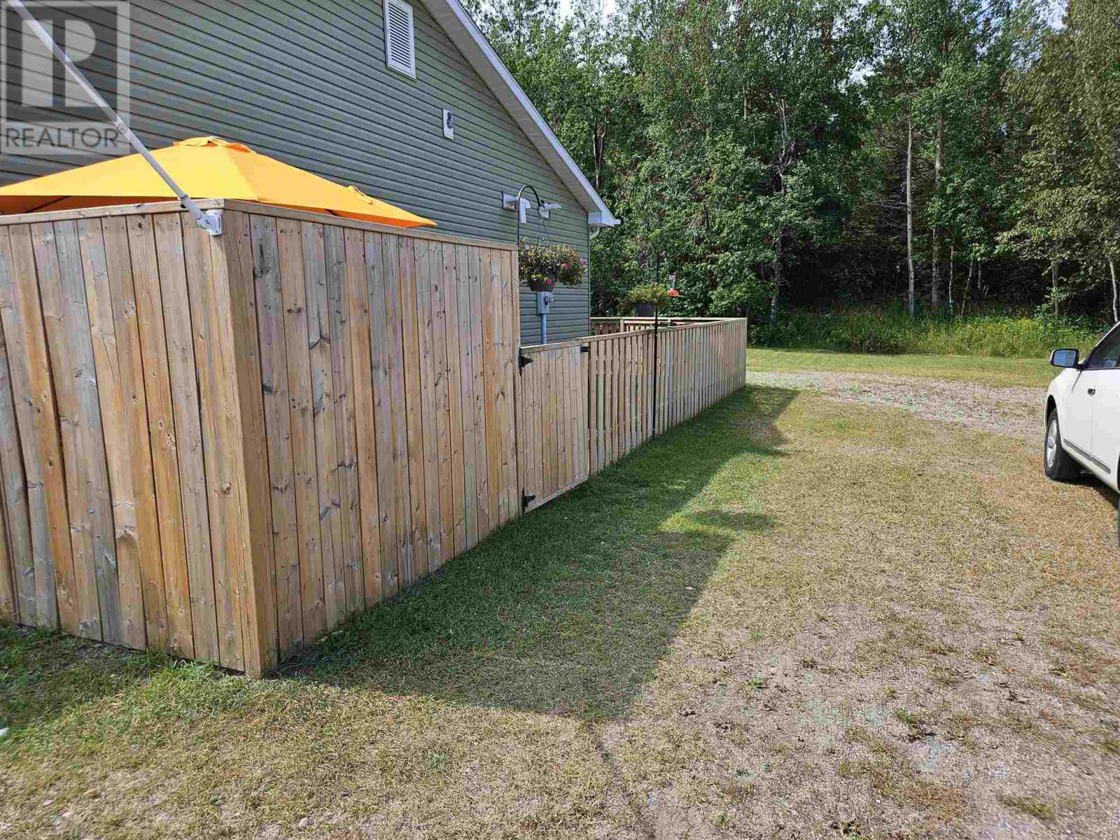 90 Evergreen Dr Property Photo 43