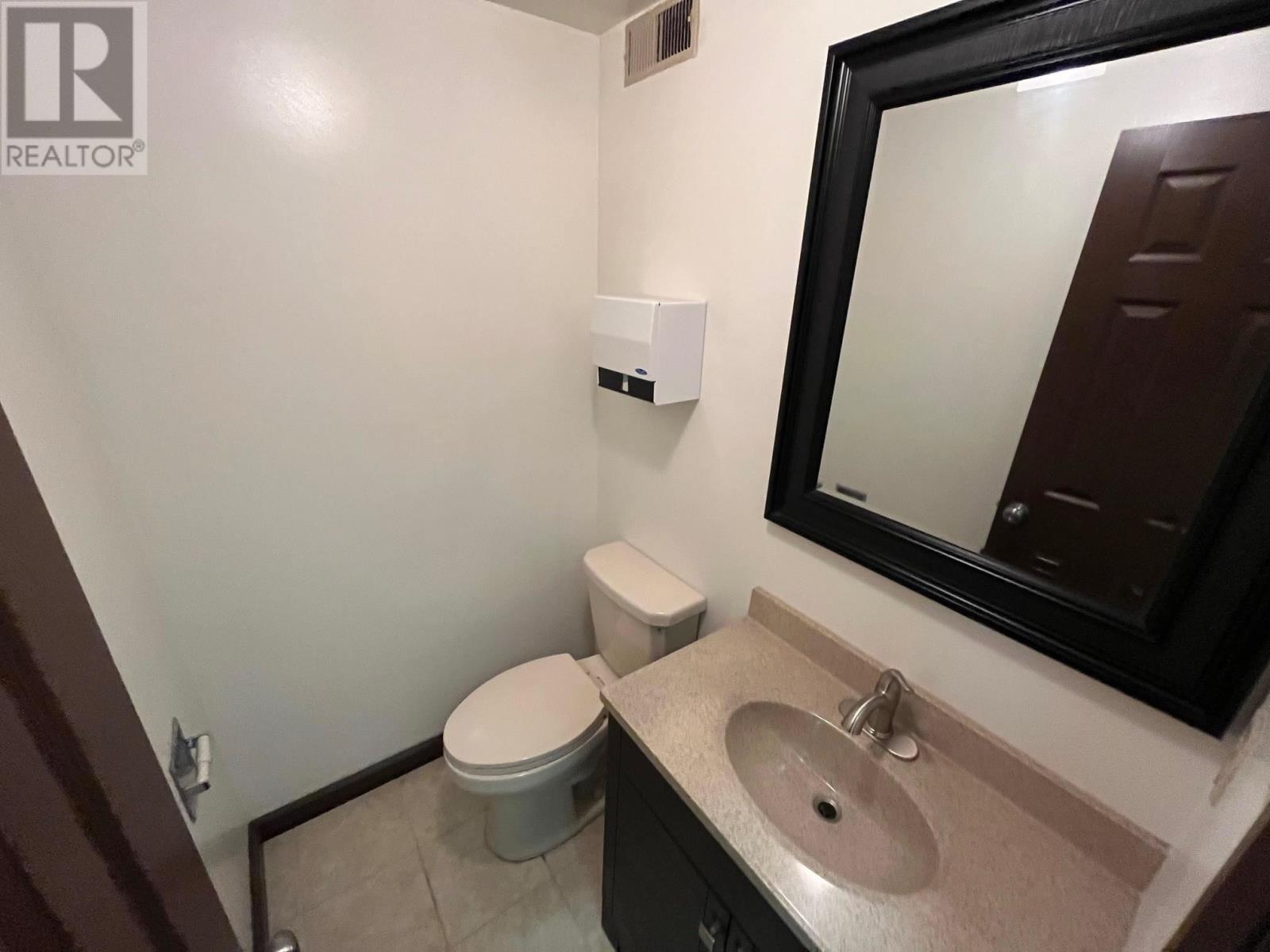 525 Cumberland St Property Photo 7