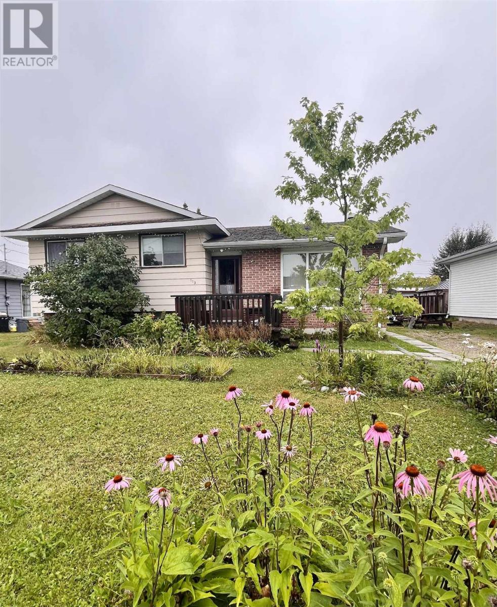 113 Court St Property Photo 3